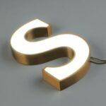 Font lit Letters gold 2