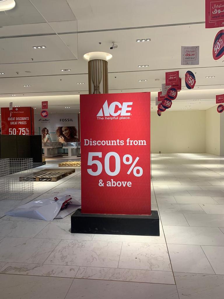 Portable roll up banner stand for advertising in Dubai UAE